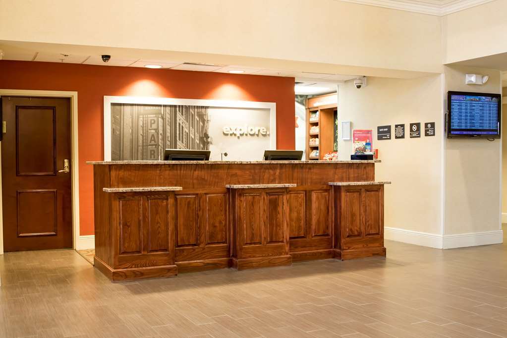 Hampton Inn & Suites Baton Rouge - I-10 East Dalaman gambar